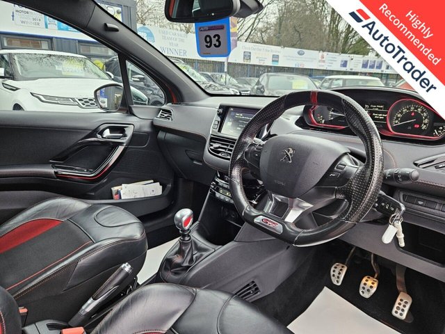 View our PEUGEOT 208