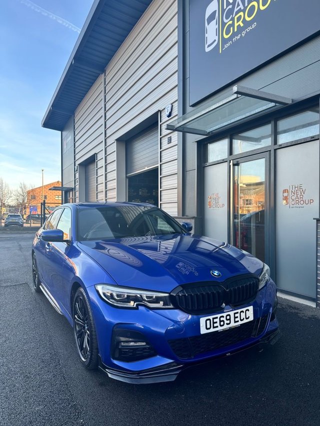 2019 69 BMW 3 Series 2.0 330e 12kWh M Sport Saloon 4dr Petrol Plug-in Hybrid Auto Euro 6 (s/s) (292 ps)