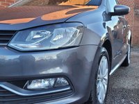 USED 2014 64 VOLKSWAGEN POLO 1.2 TSI BlueMotion Tech SE Hatchback 5dr Petrol Manual Euro 6 (s/s) (90 ps) LOW MILES - FULL MOT