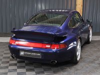 USED 1994 L PORSCHE 911 993 Carrera 2d  285 BHP ELECTRIC SUNROOF - SPORTS SEATS - ELECTRIC WINDOWS - AIRBAGS - 18 INCH TURBO WHEELS - 17 SERVICE STAMPS - AMAZING CONDITION