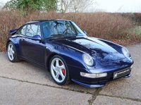 USED 1994 L PORSCHE 911 993 Carrera 2d  285 BHP ELECTRIC SUNROOF - SPORTS SEATS - ELECTRIC WINDOWS - AIRBAGS - 18 INCH TURBO WHEELS - 17 SERVICE STAMPS - AMAZING CONDITION
