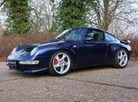 USED 1994 L PORSCHE 911 993 Carrera 2d  285 BHP ELECTRIC SUNROOF - SPORTS SEATS - ELECTRIC WINDOWS - AIRBAGS - 18 INCH TURBO WHEELS - 17 SERVICE STAMPS - AMAZING CONDITION