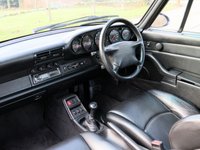 USED 1994 L PORSCHE 911 993 Carrera 2d  285 BHP ELECTRIC SUNROOF - SPORTS SEATS - ELECTRIC WINDOWS - AIRBAGS - 18 INCH TURBO WHEELS - 17 SERVICE STAMPS - AMAZING CONDITION