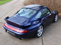 USED 1994 L PORSCHE 911 993 Carrera 2d  285 BHP ELECTRIC SUNROOF - SPORTS SEATS - ELECTRIC WINDOWS - AIRBAGS - 18 INCH TURBO WHEELS - 17 SERVICE STAMPS - AMAZING CONDITION