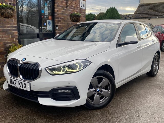 2021 BMW 1 SERIES - Photo 3