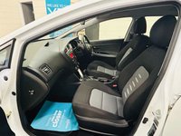 USED 2015 15 KIA CEED 1.6 CRDi 2 Sportswagon Automatic Estate Diesel Euro 5 (126 bhp) RARE DIESEL AUTOMATIC ESTATE