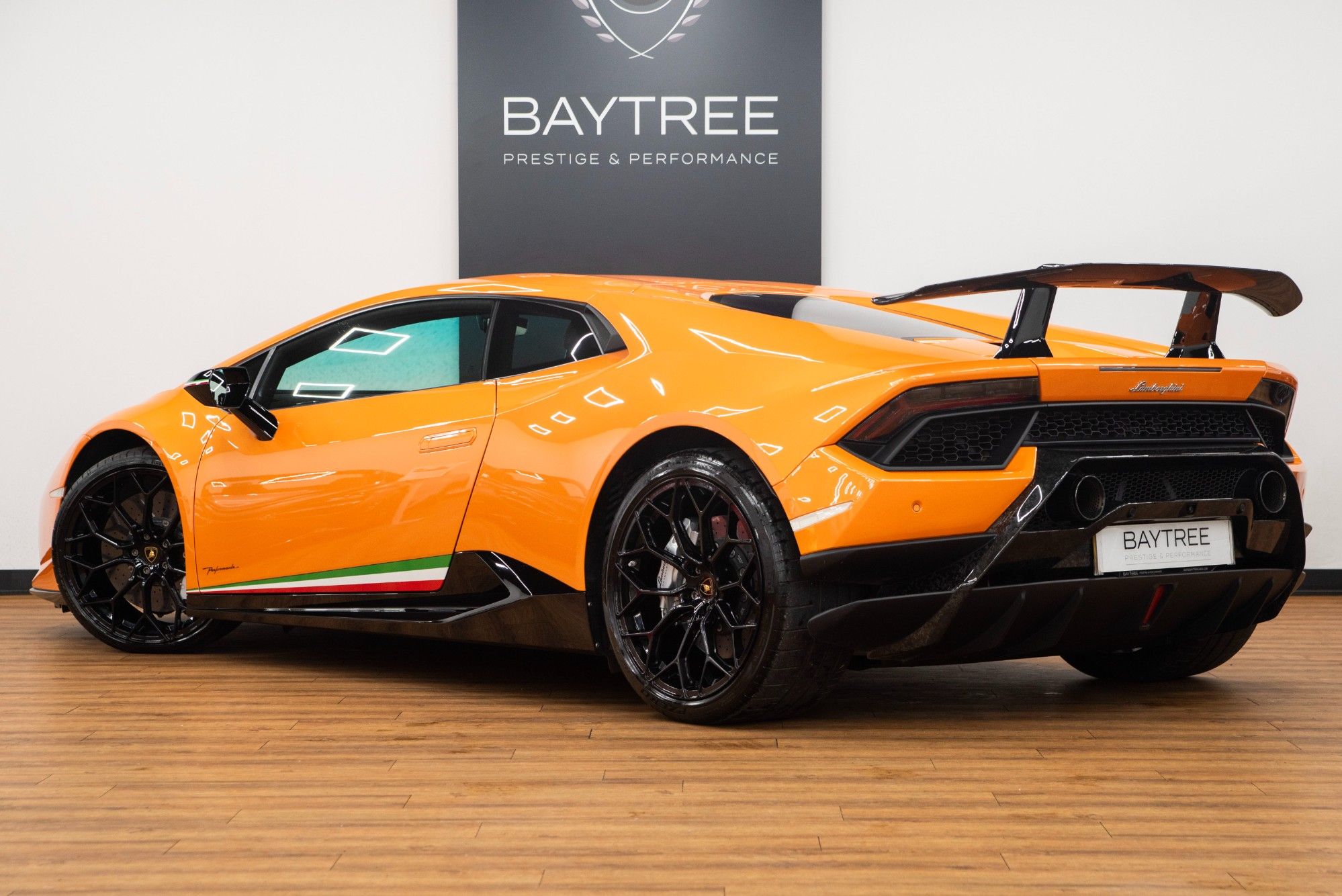 USED 2017 67 LAMBORGHINI HURACAN 5.2 V10 LP 640-4 Performante Coupe
