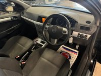 USED 2005 55 VAUXHALL ASTRA 1.7 CDTi 16v SRi Hatchback 5dr Diesel Manual (138 g/km, 99 bhp) 