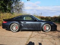 USED 2010 10 PORSCHE 911 3.8 997 Turbo Coupe 2dr Petrol PDK AWD (268 g/km, 500 bhp) FULL PORSCHE HISTORY WITH PORSCHE WARRANTY - SUNROOF - HEATED MEMORY SEATS - PASM - NAVIGATION - CENTERLOCK WHEELS - CARBON INTERIOR - BOSE STEREO