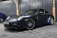 USED 2010 10 PORSCHE 911 3.8 997 Turbo Coupe 2dr Petrol PDK AWD (268 g/km, 500 bhp) FULL PORSCHE HISTORY WITH PORSCHE WARRANTY - SUNROOF - HEATED MEMORY SEATS - PASM - NAVIGATION - CENTERLOCK WHEELS - CARBON INTERIOR - BOSE STEREO
