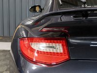 USED 2010 10 PORSCHE 911 3.8 997 Turbo Coupe 2dr Petrol PDK AWD (268 g/km, 500 bhp) FULL PORSCHE HISTORY WITH PORSCHE WARRANTY - SUNROOF - HEATED MEMORY SEATS - PASM - NAVIGATION - CENTERLOCK WHEELS - CARBON INTERIOR - BOSE STEREO