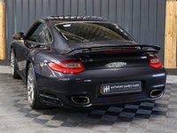 USED 2010 10 PORSCHE 911 3.8 997 Turbo Coupe 2dr Petrol PDK AWD (268 g/km, 500 bhp) FULL PORSCHE HISTORY WITH PORSCHE WARRANTY - SUNROOF - HEATED MEMORY SEATS - PASM - NAVIGATION - CENTERLOCK WHEELS - CARBON INTERIOR - BOSE STEREO