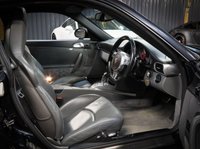 USED 2010 10 PORSCHE 911 3.8 997 Turbo Coupe 2dr Petrol PDK AWD (268 g/km, 500 bhp) FULL PORSCHE HISTORY WITH PORSCHE WARRANTY - SUNROOF - HEATED MEMORY SEATS - PASM - NAVIGATION - CENTERLOCK WHEELS - CARBON INTERIOR - BOSE STEREO