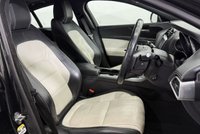 USED 2015 65 JAGUAR XE 2.0d R-Sport Saloon 4dr Diesel Auto Euro 6 (s/s) (180 ps) 