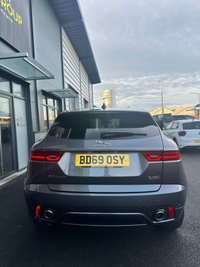 USED 2019 69 JAGUAR E-PACE 2.0 D180 Chequered Flag SUV 5dr Diesel Auto AWD Euro 6 (s/s) (180 ps) 