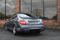 USED 2011 61 MERCEDES-BENZ C-CLASS 6.3 C63 V8 AMG Edition 125 Saloon 4dr Petrol Spd S MCT Euro 5 (457 ps) 4d AUTO 451 BHP LSD / H&K / DRIVER ASSIST