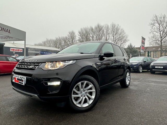 2018 68 LAND ROVER DISCOVERY SPORT 2.0 TD4 SE Tech SUV 5dr Diesel Auto 4WD Euro 6 (s/s) (180 ps) A STUNNING ADDITION TO OUR EXTENSIVE DISCOVERY SPORT SELECTION+DIESEL+AUTOMATIC+ONLY 1 OWNER FROM NEW+SERVICE HISTORY+7 SEATER+PRIVACY GLASS+HALF LEATHER INTERIOR+SATELLITE NAVIGATION+PARK ASSIST+CLIMATE CONTROL+18 INCH ALLOY WHEELS+COST NEW &pound;37060 MAKING THIS USED VEHICLE ABSOLUTELY AMAZING VALUE AT OUR LOW PRICE+CALL NOW TO ARRANGE YOUR VIEWING+READY TO DRIVE AWAY TODAY!!!!!!!!!!!!!!!!!!!!!!!!!!!!!!!!!!!!