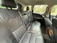 USED 2013 63 VOLVO XC60 2.4 D4 SE Lux Nav SUV 5dr Diesel Geartronic AWD Euro 5 (163 ps) 