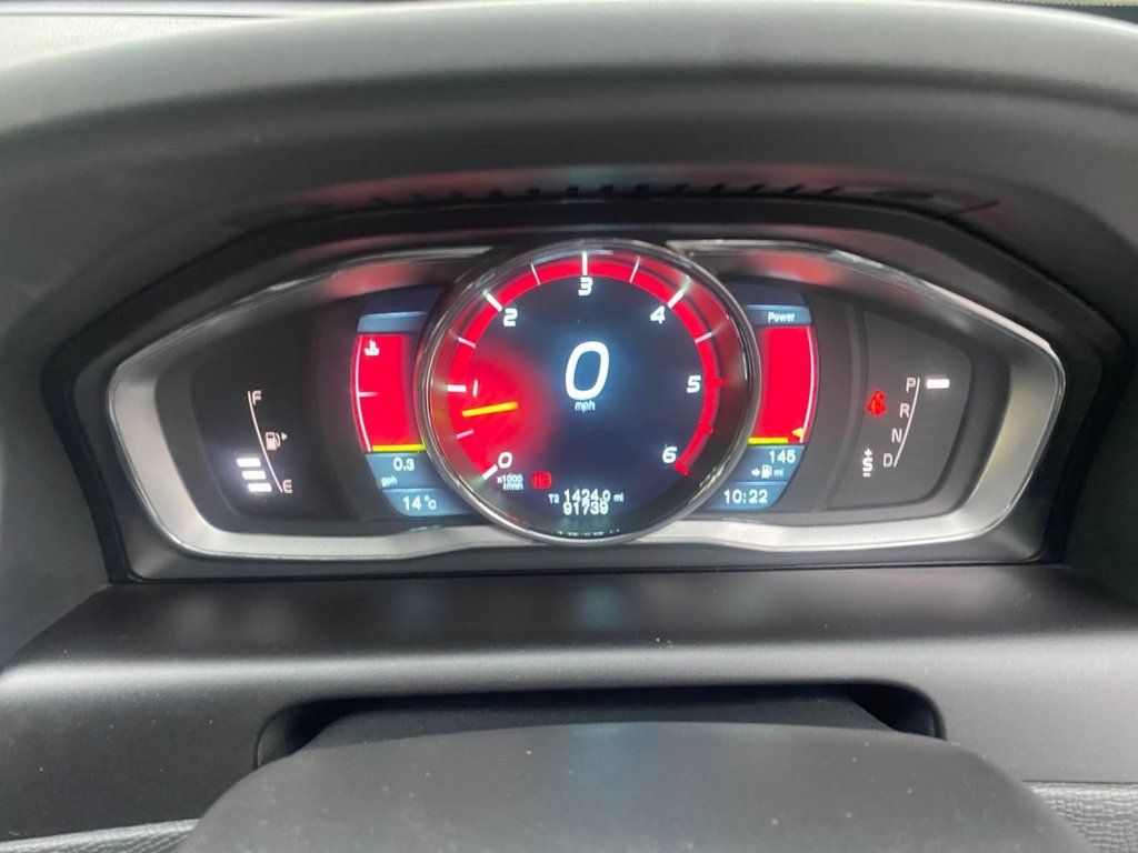 USED 2014 64 VOLVO XC60 2.4 D5 R-Design Lux Nav SUV 5dr Diesel Geartronic AWD Euro 5 (215 ps) R DESIGN HIGH SPECIFICATION