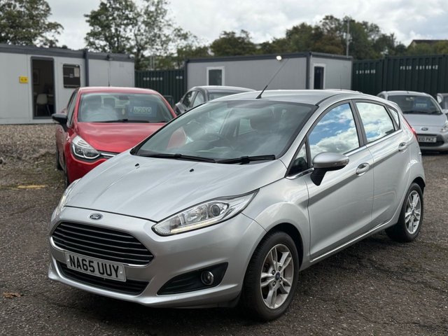 2015 FORD FIESTA - Photo 2