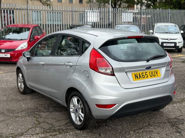 2015 FORD FIESTA - Photo 3