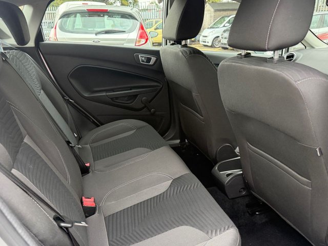 2015 FORD FIESTA - Photo 7