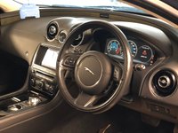 USED 2017 67 JAGUAR XJ 3.0d V6 Premium Luxury Saloon 4dr Diesel Auto Euro 6 (s/s) (300 ps)+FSH+2 KEYS+FULL LEATHER+NAVIGATION+PANORAMIC SUNROOF+ 2 KEYS+FSH+PANORAMIC SUNROOF+FULL LEATHER HEATED SEATS+BLUETOOTH+MEDIA+20" ALLOYS+PRIVACY+NAVIGATION+REVERSE CAMERA+PARKING AID+CLIMATE+CRUISE+HPI CLEAR