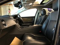 USED 2017 67 JAGUAR XJ 3.0d V6 Premium Luxury Saloon 4dr Diesel Auto Euro 6 (s/s) (300 ps)+FSH+2 KEYS+FULL LEATHER+NAVIGATION+PANORAMIC SUNROOF+ 2 KEYS+FSH+PANORAMIC SUNROOF+FULL LEATHER HEATED SEATS+BLUETOOTH+MEDIA+20" ALLOYS+PRIVACY+NAVIGATION+REVERSE CAMERA+PARKING AID+CLIMATE+CRUISE+HPI CLEAR