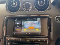 USED 2017 67 JAGUAR XJ 3.0d V6 Premium Luxury Saloon 4dr Diesel Auto Euro 6 (s/s) (300 ps)+FSH+2 KEYS+FULL LEATHER+NAVIGATION+PANORAMIC SUNROOF+ 2 KEYS+FSH+PANORAMIC SUNROOF+FULL LEATHER HEATED SEATS+BLUETOOTH+MEDIA+20" ALLOYS+PRIVACY+NAVIGATION+REVERSE CAMERA+PARKING AID+CLIMATE+CRUISE+HPI CLEAR