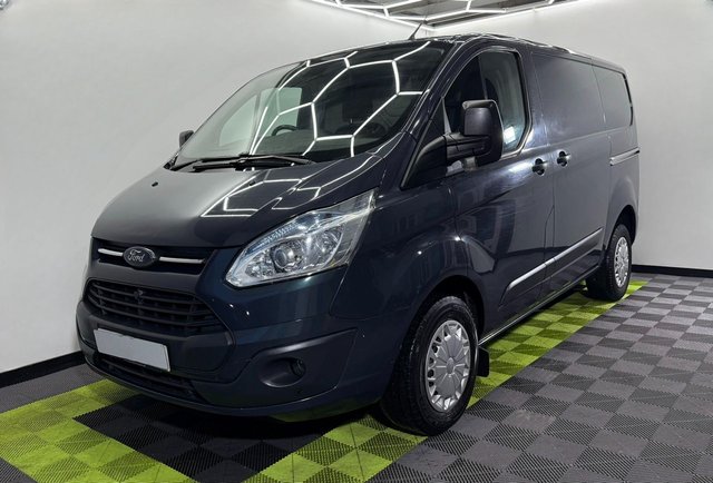 View our FORD TRANSIT CUSTOM