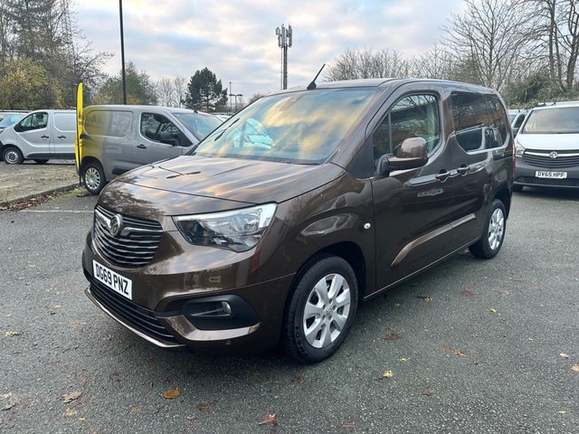 2020 69 Vauxhall Combo Life 1.2 Turbo Energy MPV 5dr Petrol Auto Euro 6 (s/s) (130 ps)