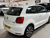 USED 2015 64 VOLKSWAGEN POLO 1.2 TSI BlueMotion Tech SE Hatchback 3dr Petrol Manual Euro 6 (s/s) (90 ps) 