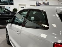 USED 2015 64 VOLKSWAGEN POLO 1.2 TSI BlueMotion Tech SE Hatchback 3dr Petrol Manual Euro 6 (s/s) (90 ps) 