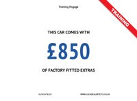 USED 2021 21 RENAULT CLIO 1.0 TCe Iconic Hatchback 5dr Petrol Manual Euro 6 (s/s) (90 ps) Attention grabber