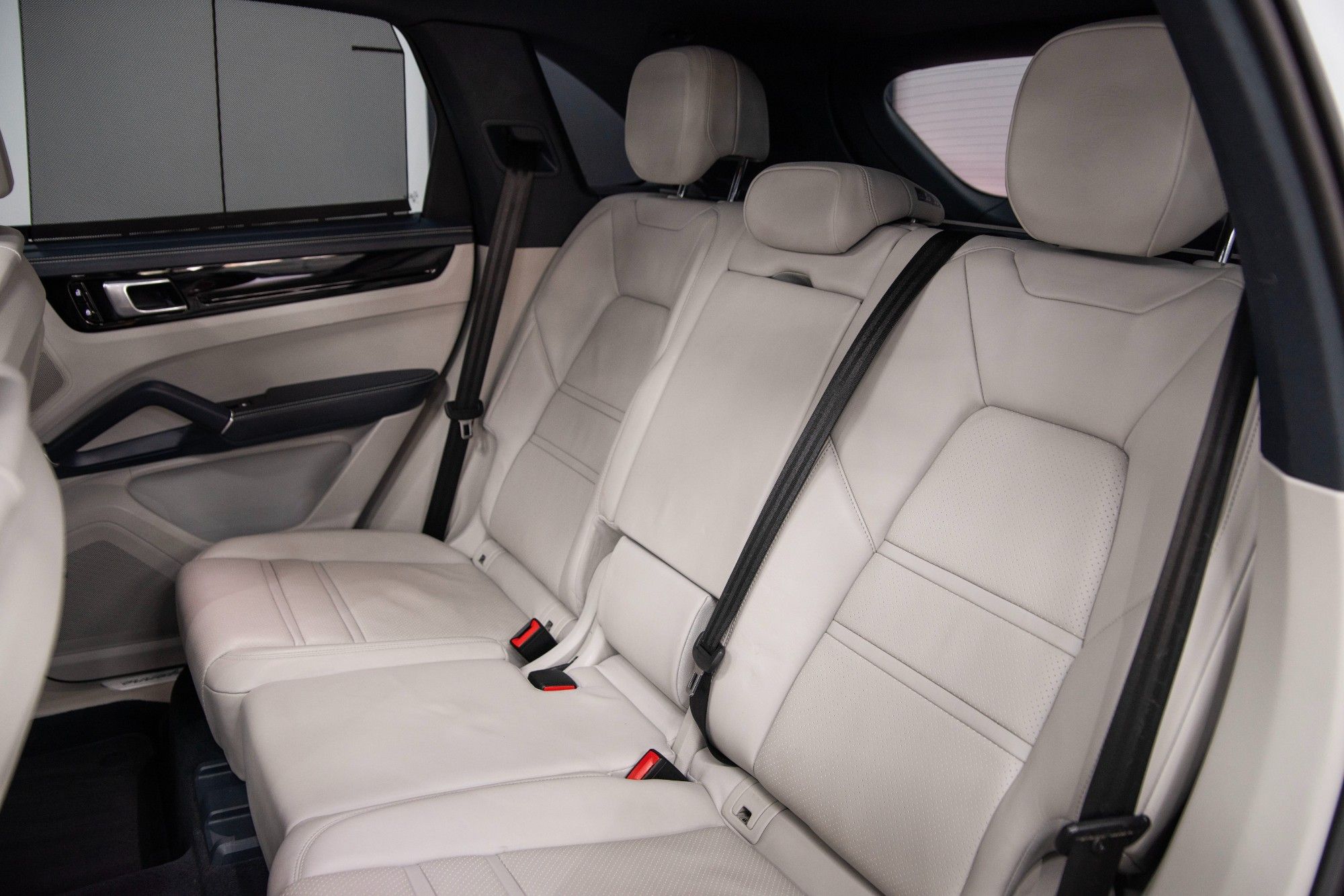 USED 2020 X PORSCHE CAYENNE 2.9T V6 S SUV 