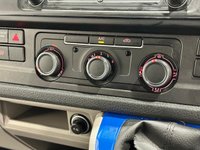 USED 2018 68 VOLKSWAGEN TRANSPORTER 2.0 TDI T28 BlueMotion Tech Highline 6 Seater Window Van 5dr Diesel Manual FWD SWB Euro 6 (s/s) (150 ps) 6 Seater, 6 Speed, 150 BHP, Airconditioning , Full Leather