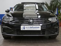 USED 2020 70 VOLKSWAGEN PASSAT 1.4 TSI 13kWh GTE Estate 5dr Petrol Plug-in Hybrid DSG Euro 6 (s/s) (218 ps) SAT NAV PANORAMIC SUNROOF LEATHER HEATED SEATS REAR VIEW CAMERA 1 OWNER EXCELLENT SERVICE HISTORY WARRANTY
