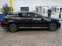 USED 2020 70 VOLKSWAGEN PASSAT 1.4 TSI 13kWh GTE Estate 5dr Petrol Plug-in Hybrid DSG Euro 6 (s/s) (218 ps) SAT NAV PANORAMIC SUNROOF LEATHER HEATED SEATS REAR VIEW CAMERA 1 OWNER EXCELLENT SERVICE HISTORY WARRANTY