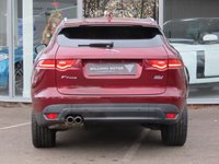 USED 2016 16 JAGUAR F-PACE 2.0 D180 Portfolio SUV 5dr Diesel Auto AWD Euro 6 (s/s) (180 ps) PANORAMIC ROOF, MERIDIAN SOUND.
