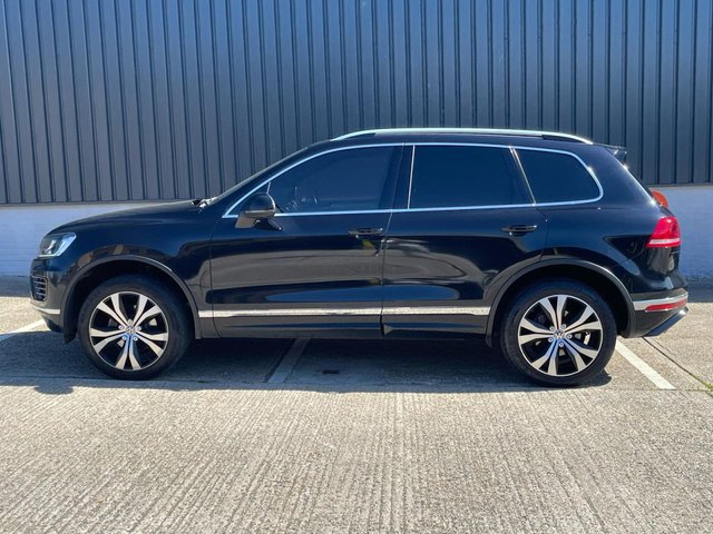 View our VOLKSWAGEN TOUAREG