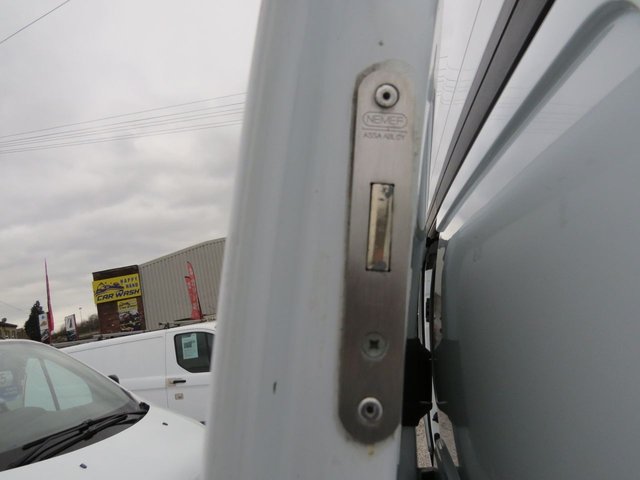 2019 Ford Transit Custom 2L null 5dr - Photo 10