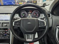 USED 2016 65 LAND ROVER DISCOVERY SPORT 2.0 TD4 HSE SUV 5dr Diesel Auto 4WD Euro 6 (s/s) (180 ps) Panoramic Roof, &pound;8.2K Extras, Satellite Navigation, Heated Leather