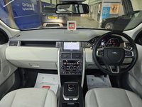 USED 2016 16 LAND ROVER DISCOVERY SPORT 2.0 TD4 HSE SUV 5dr Diesel Auto 4WD Euro 6 (s/s) (180 ps) Panoramic Roof, Reverse Camera, 7 Seats