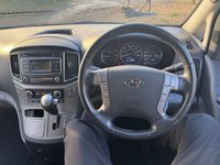 USED 2018 68 HYUNDAI i800 2.5 CRDi SE MPV 5dr Diesel Auto Euro 6 (170 ps) HYUNDAI i800 2.5 CRDi SE MPV