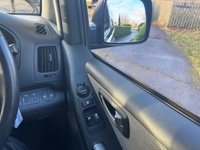 USED 2018 68 HYUNDAI i800 2.5 CRDi SE MPV 5dr Diesel Auto Euro 6 (170 ps) HYUNDAI i800 2.5 CRDi SE MPV