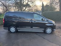 USED 2018 68 HYUNDAI i800 2.5 CRDi SE MPV 5dr Diesel Auto Euro 6 (170 ps) HYUNDAI i800 2.5 CRDi SE MPV