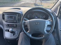 USED 2018 68 HYUNDAI i800 2.5 CRDi SE MPV 5dr Diesel Auto Euro 6 (170 ps) HYUNDAI i800 2.5 CRDi SE MPV