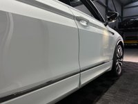 USED 2017 17 VOLKSWAGEN TIGUAN 2.0 TDI BlueMotion Tech R-Line SUV 5dr Diesel DSG 4Motion Euro 6 (s/s) (150 ps) Virtual Cockpit | Carplay | 4x4