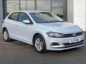 2019 VOLKSWAGEN POLO