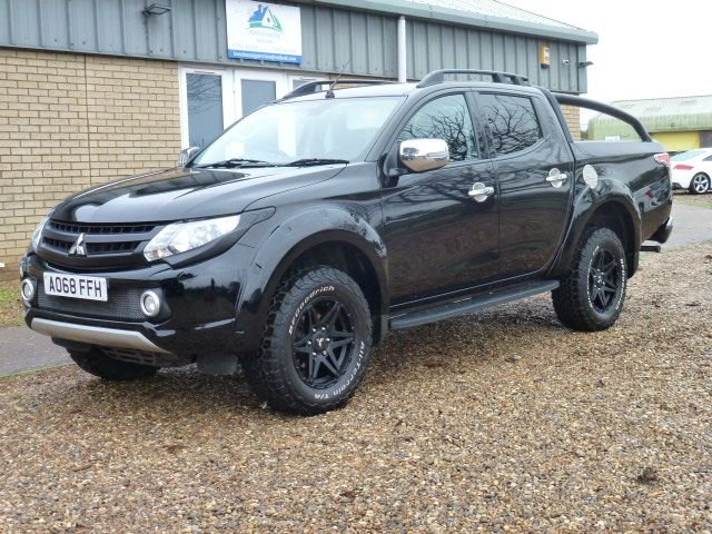 2018 68 Mitsubishi L200 2.4 DI-D DC Barbarian Pickup Double Cab 4dr Diesel Auto 4WD Euro 6 (178 ps)